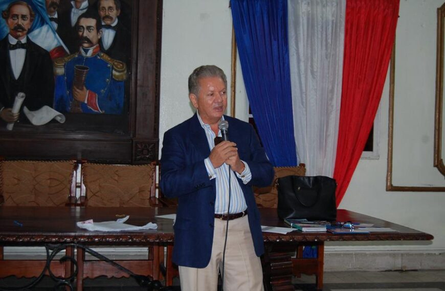 Dr. Virgilio Cedano encabeza actividades formativas a personal del Servicio Regional de Salud.