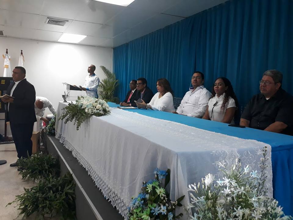 You are currently viewing Hospital Antonio Musa realiza acto de graduación en varias residencias medicas