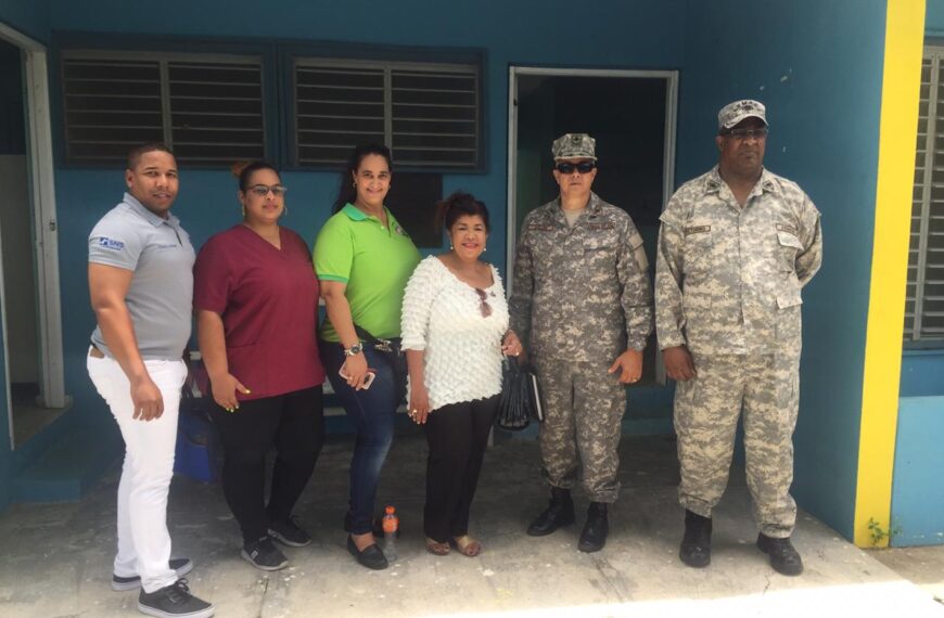 Dra. Derca Reyes visita UNAP de Isla Saona donde supervisa funcionamiento de la misma