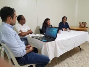 Read more about the article Dra. Derca Reyes encabeza reunión con equipo técnico del SRS Este donde trata aspectos sobre los Círculos Comunitarios en Salud