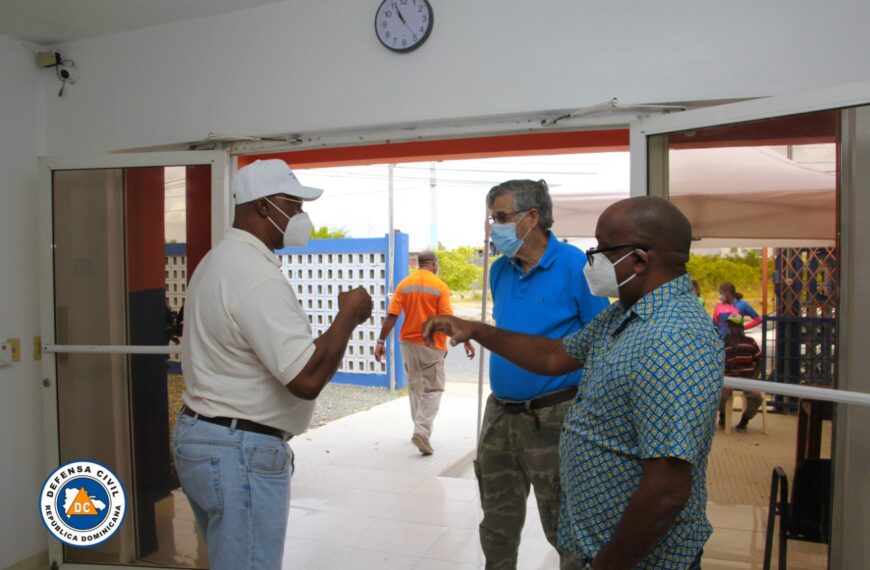 Director de la Regional Este de Salud Visita Centros de Vacunación en la Jornada Vacúnate RD contra Covid19.