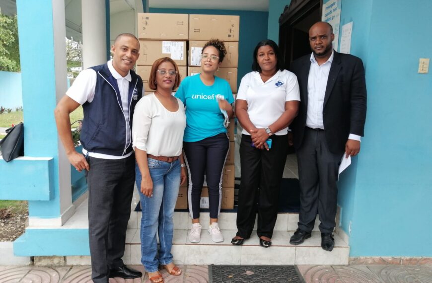 UNICEF dona equipos al Servicio Regional de Salud Este